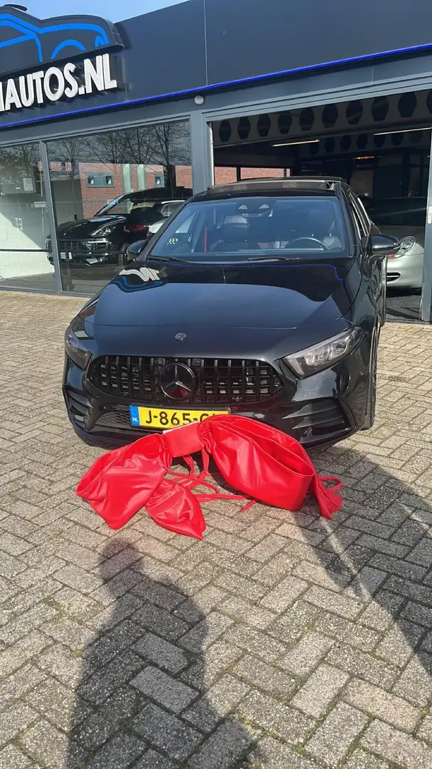 Mercedes-Benz A 180 Premium Pl Zwart - 1