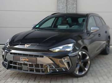 Leon SportsTourer 1.5 eTSI DSG * ELEKTRISCHE KOFFER / KEYLESS / CAMERA / STUURVERWARMING / DODEHOEK / DRAADLOOS LADEN *
