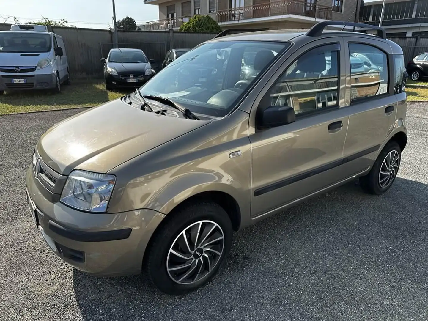 Fiat Panda 1.2 Active natural power Gris - 1