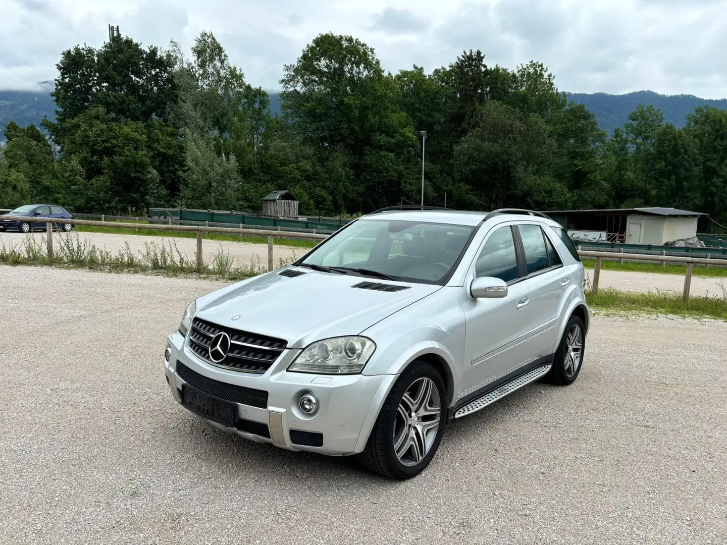 Mercedes-Benz ML 320 CDI 4MATIC Aut. DPF/AMG-PAKET - 1