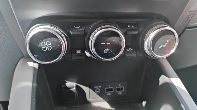 Renault Captur view 13