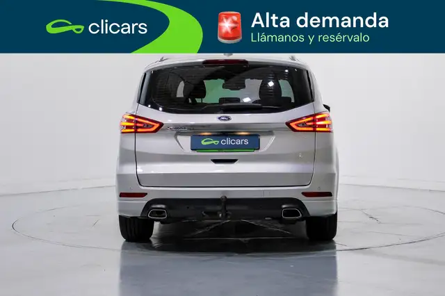 Ford S-Max view 4