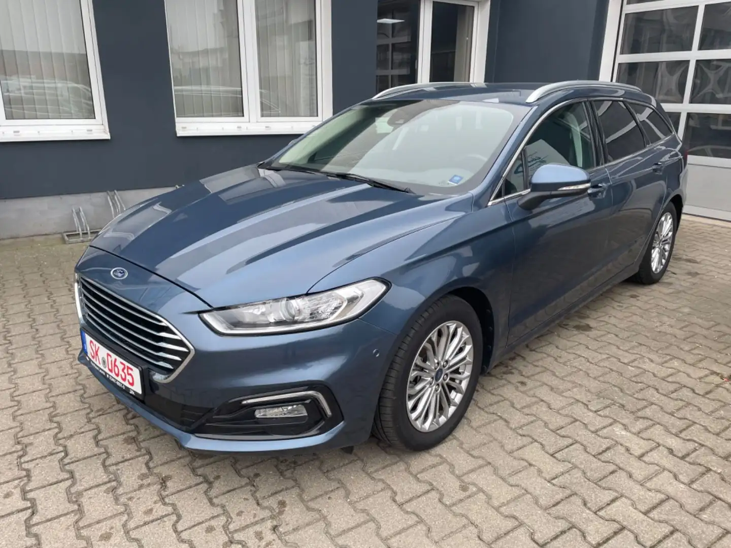 Ford Mondeo Kombi Titanium MHEV188 Navi/SHZ/FSH Blau - 1