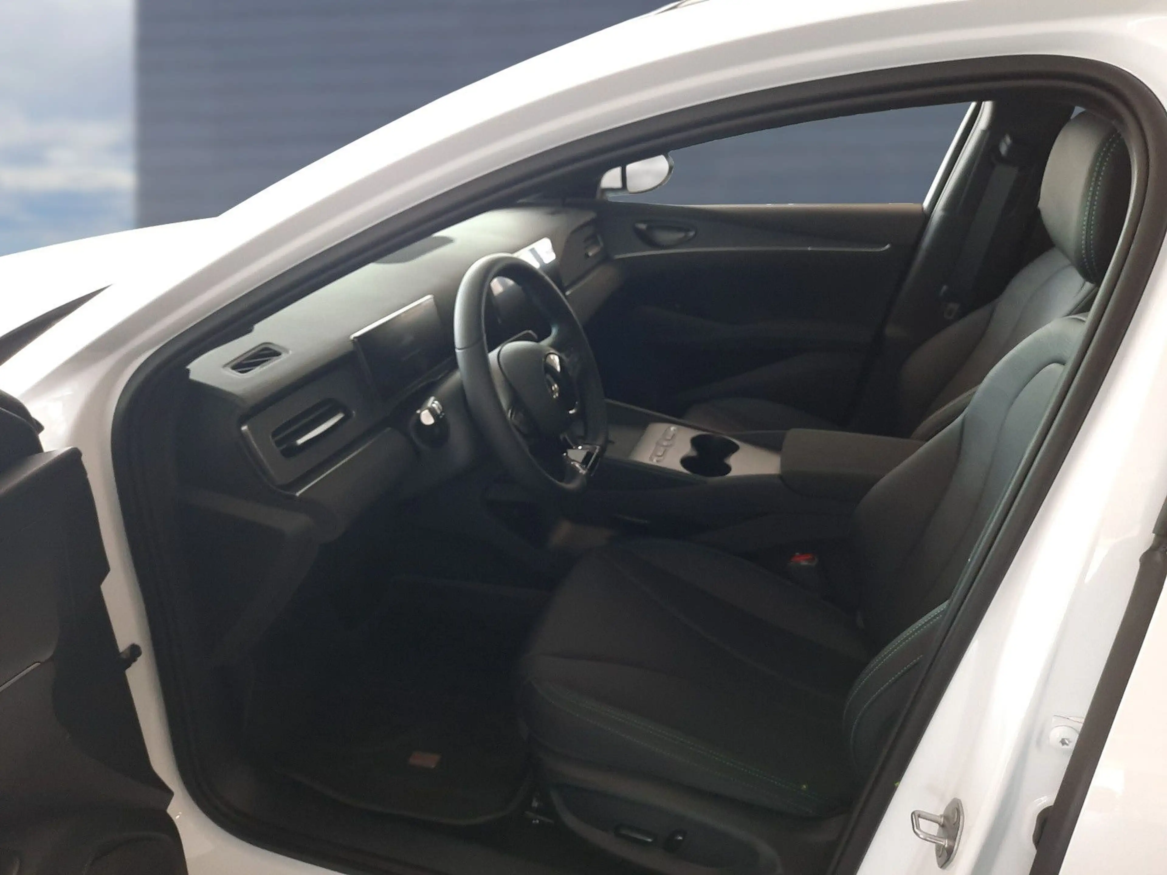 BYD Seal Seal 6 Touring DM-i Boost Navi LED — photo 11