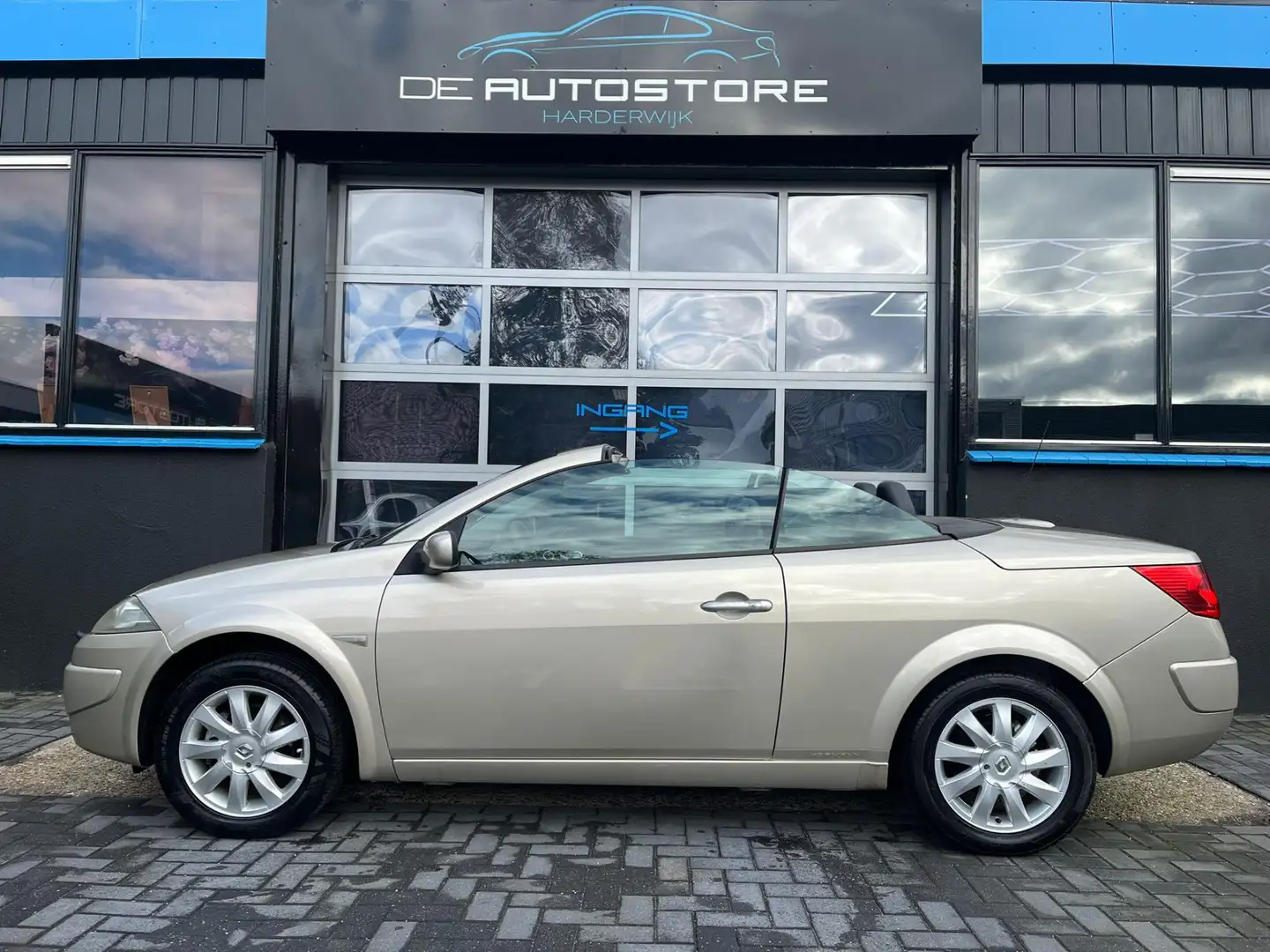 Renault Megane Coupé-Cabriolet 1.6-16V Tech Line Airco leder Crui Beige - 2