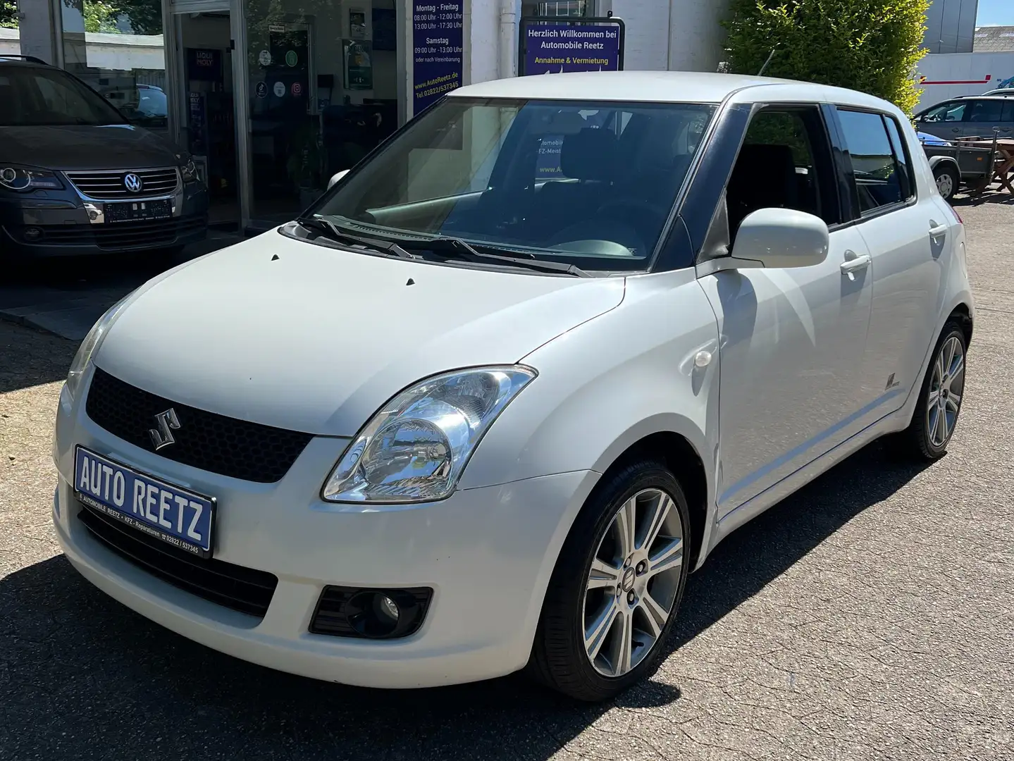 Suzuki Swift Klimaanlage - 5 Türig , TÜV & Inspektion NEU Weiß - 1