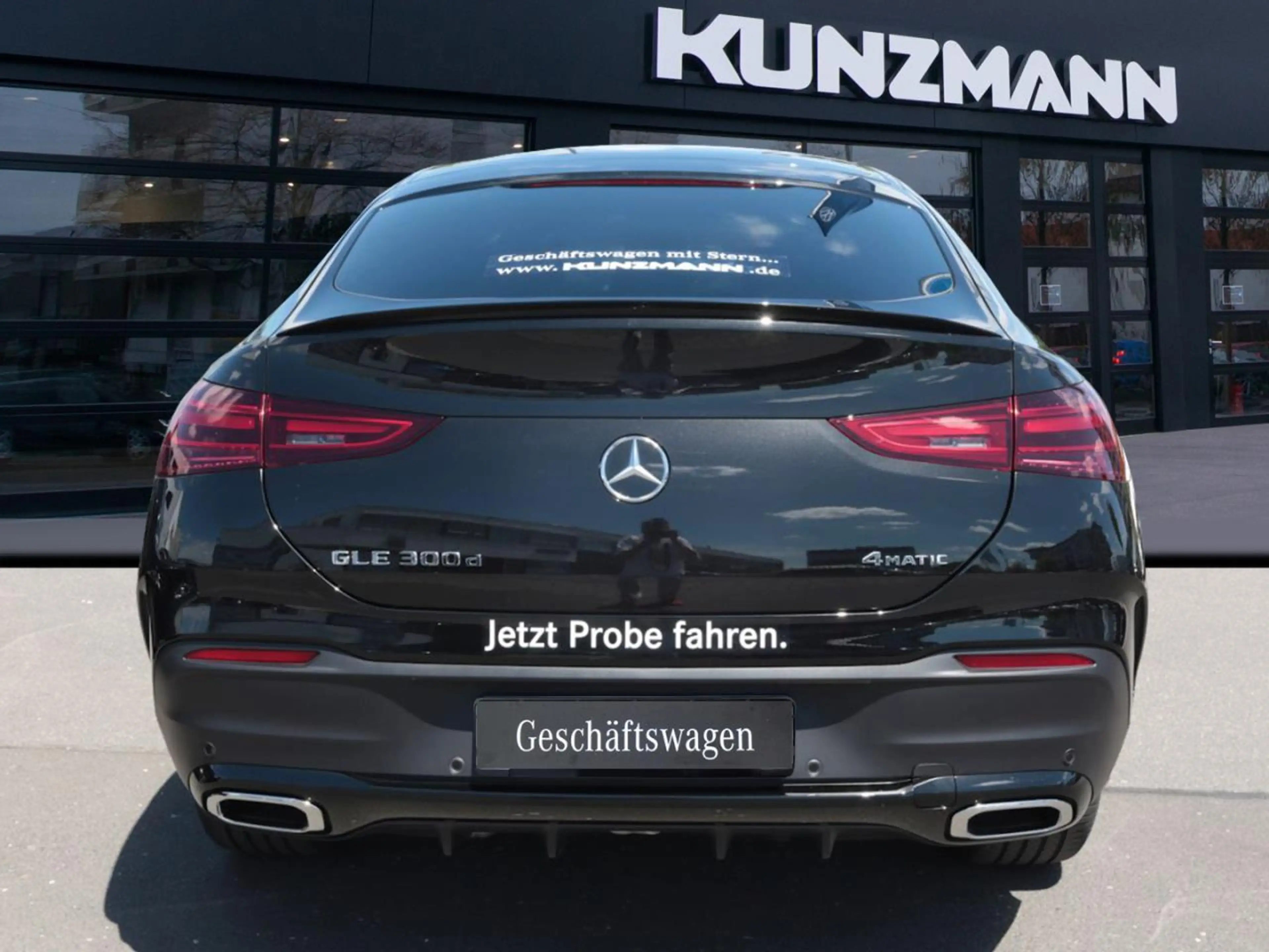 Mercedes-Benz GLE 300 d 4MATIC Coupé AMG Night Panorama — photo 4