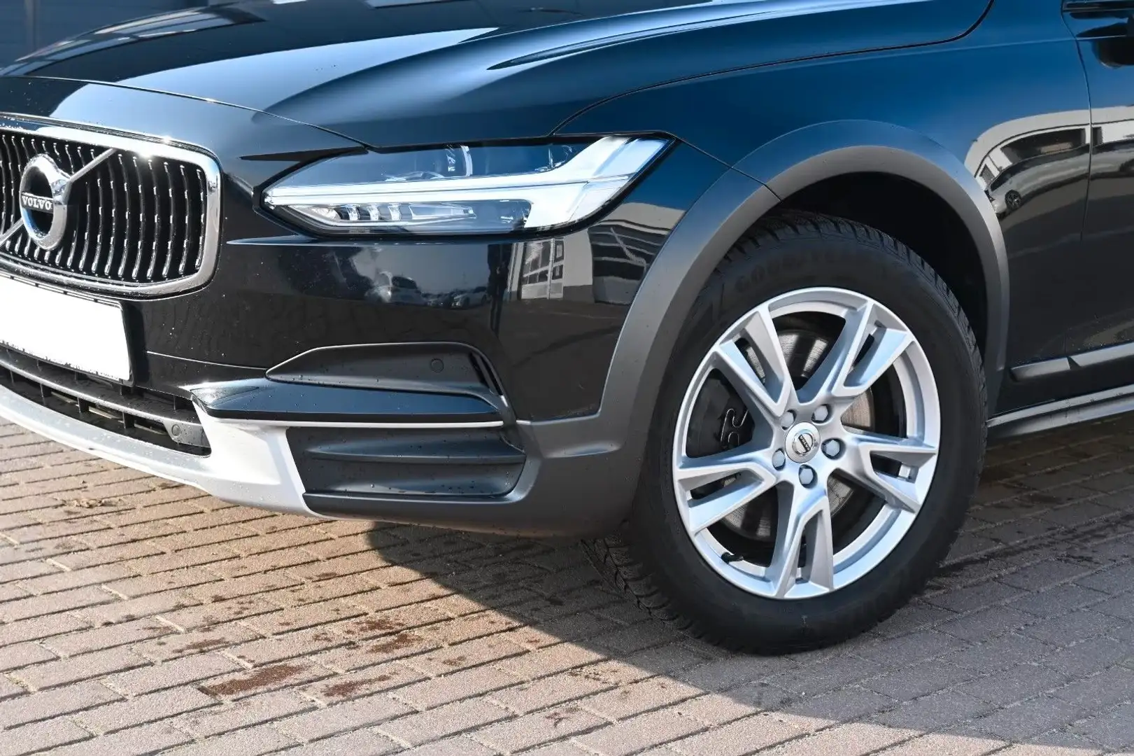 Volvo V90 Cross Country V90 CC Cross Country*D4 AWD*STHZ*RFK Zwart - 2