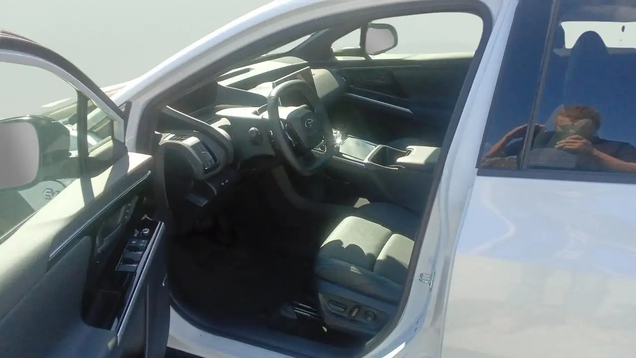 Subaru Solterra снимка Subaru Solterra