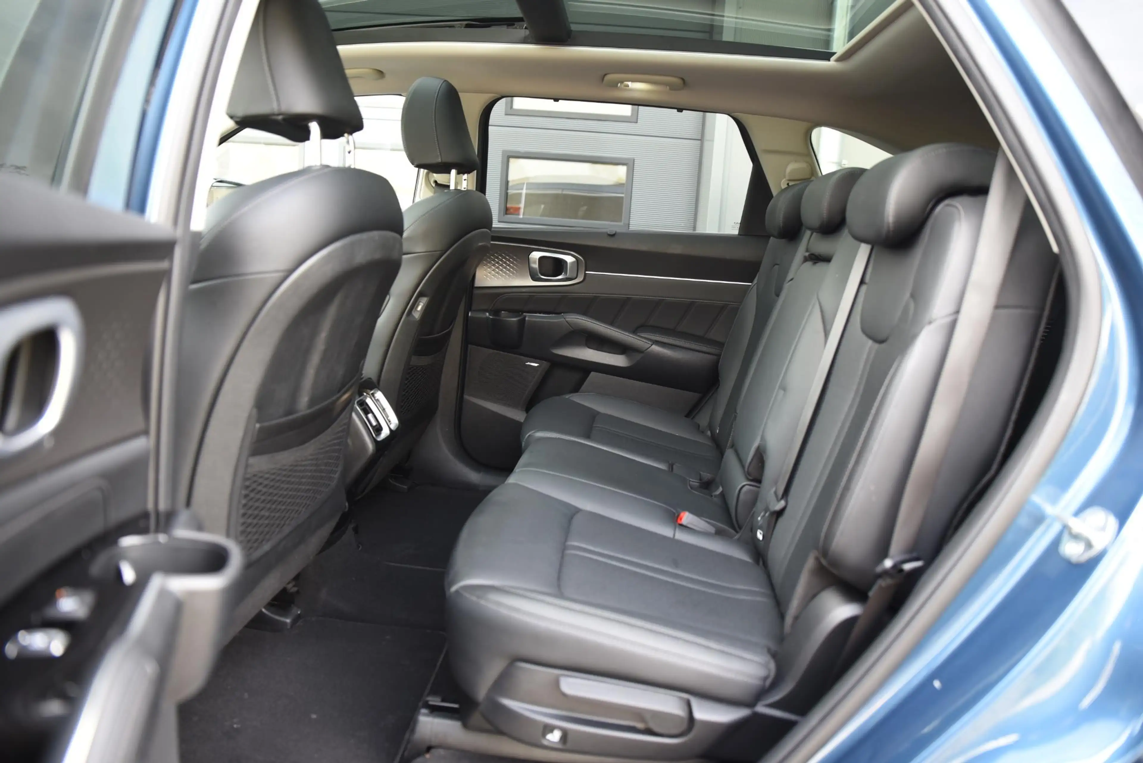 Kia Sorento 1.6 T-GDI Hybrid 2WD DynamicPlusLine 7p. NL Auto - — photo 8