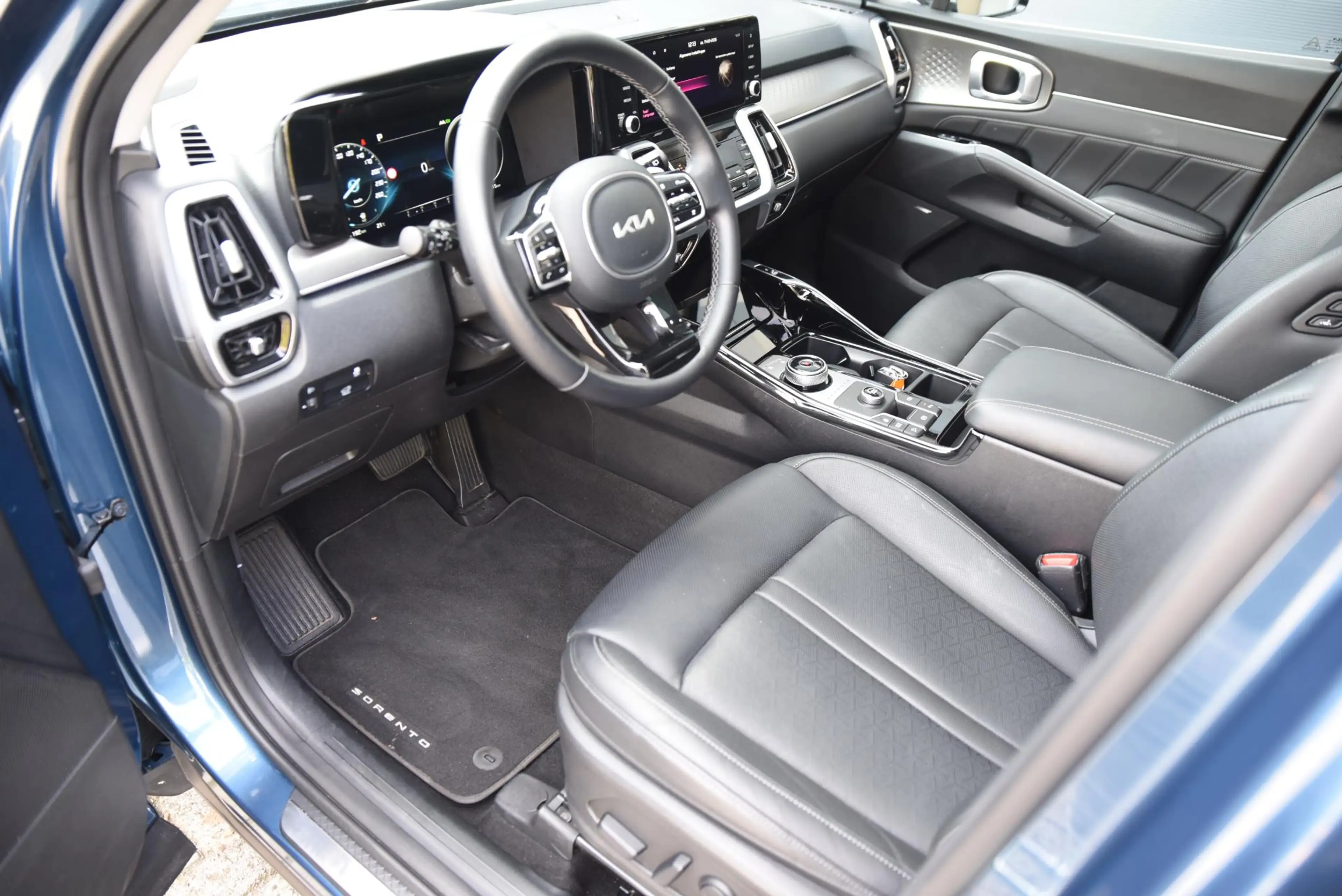 Kia Sorento 1.6 T-GDI Hybrid 2WD DynamicPlusLine 7p. NL Auto - — photo 2