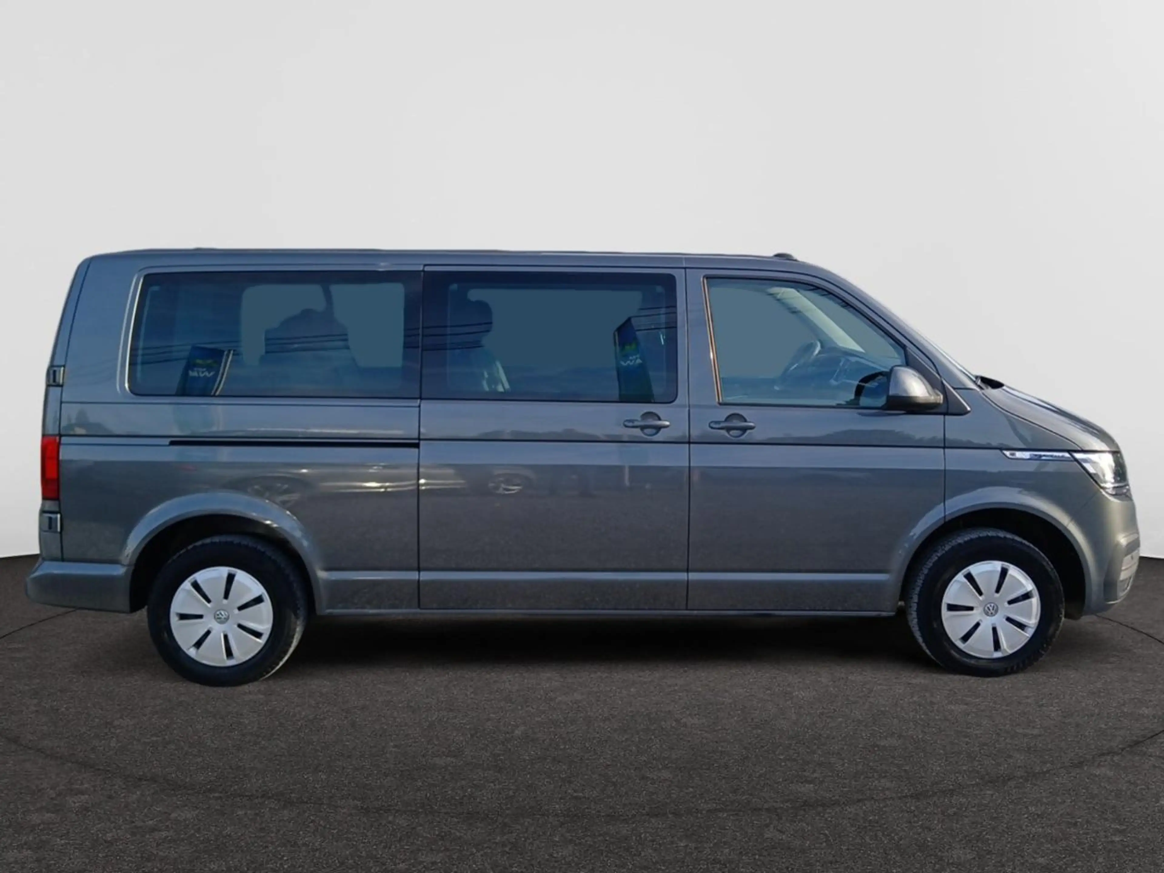 Volkswagen Transporter Transporter T6.1 1200 Caravelle Lwb 2.0 TDi SCR BMT Comfortline 9Pl. DSG (EU6d) — photo 9