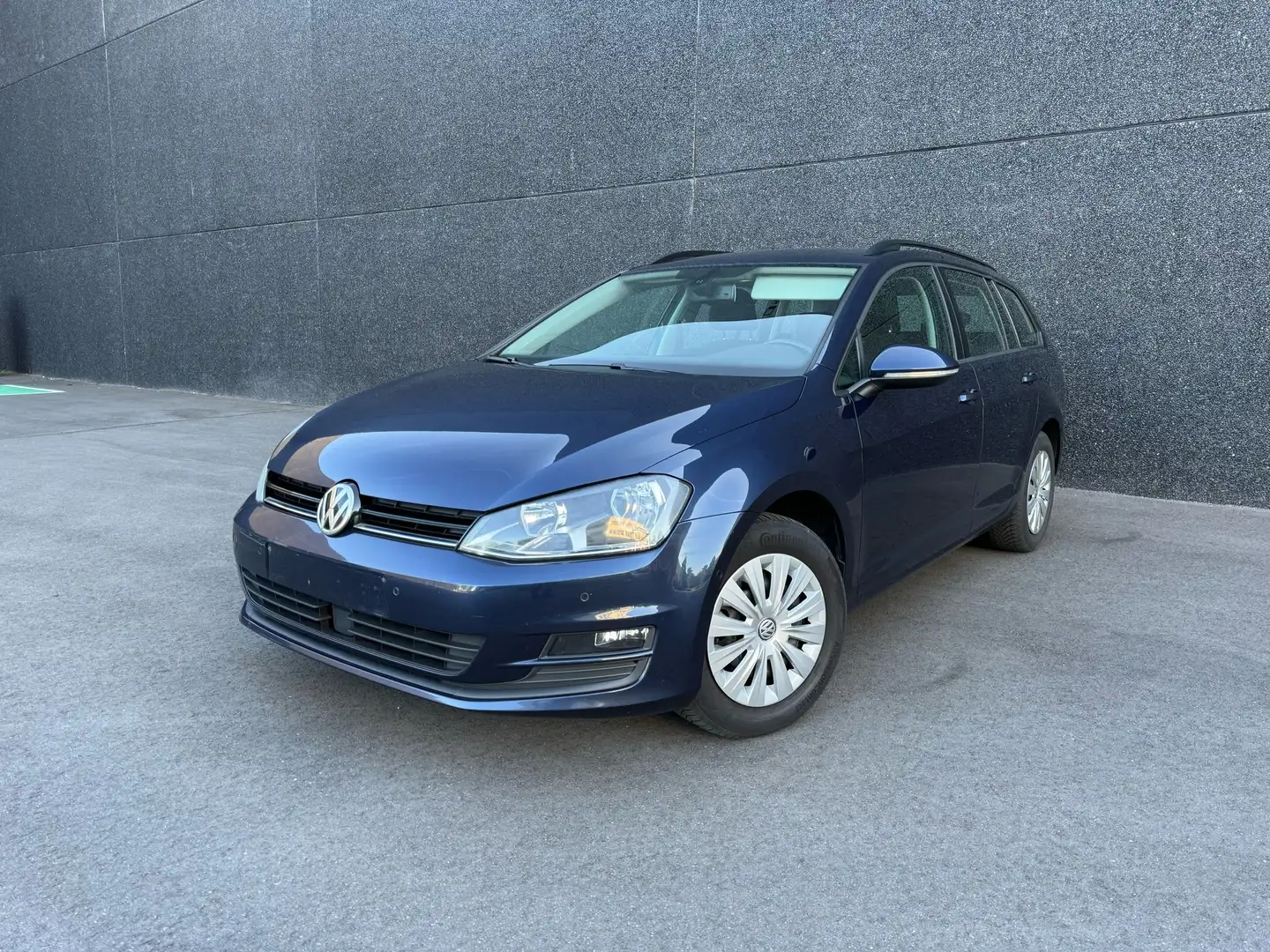 Volkswagen Golf Variant 7     1.6 TDi Bleu - 1