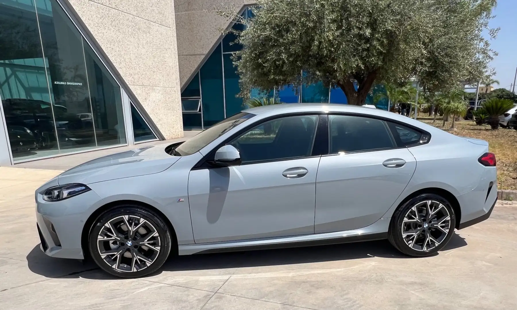 BMW 220 i MSport auto possibilità noleggio no scoring Gri - 2