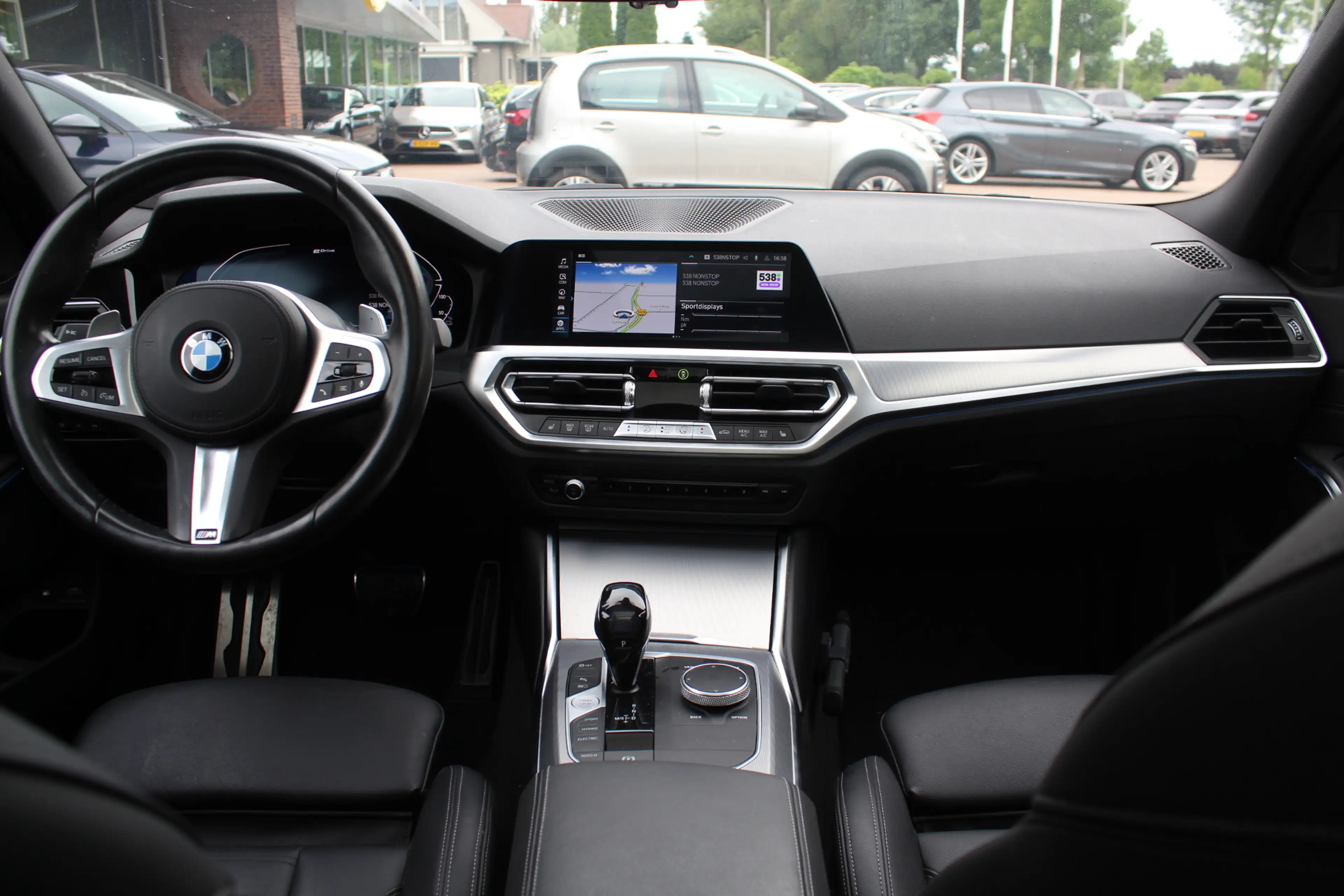 BMW 330 3-serie Touring 330e eDrive Edition / Trekhaak / P — photo 16