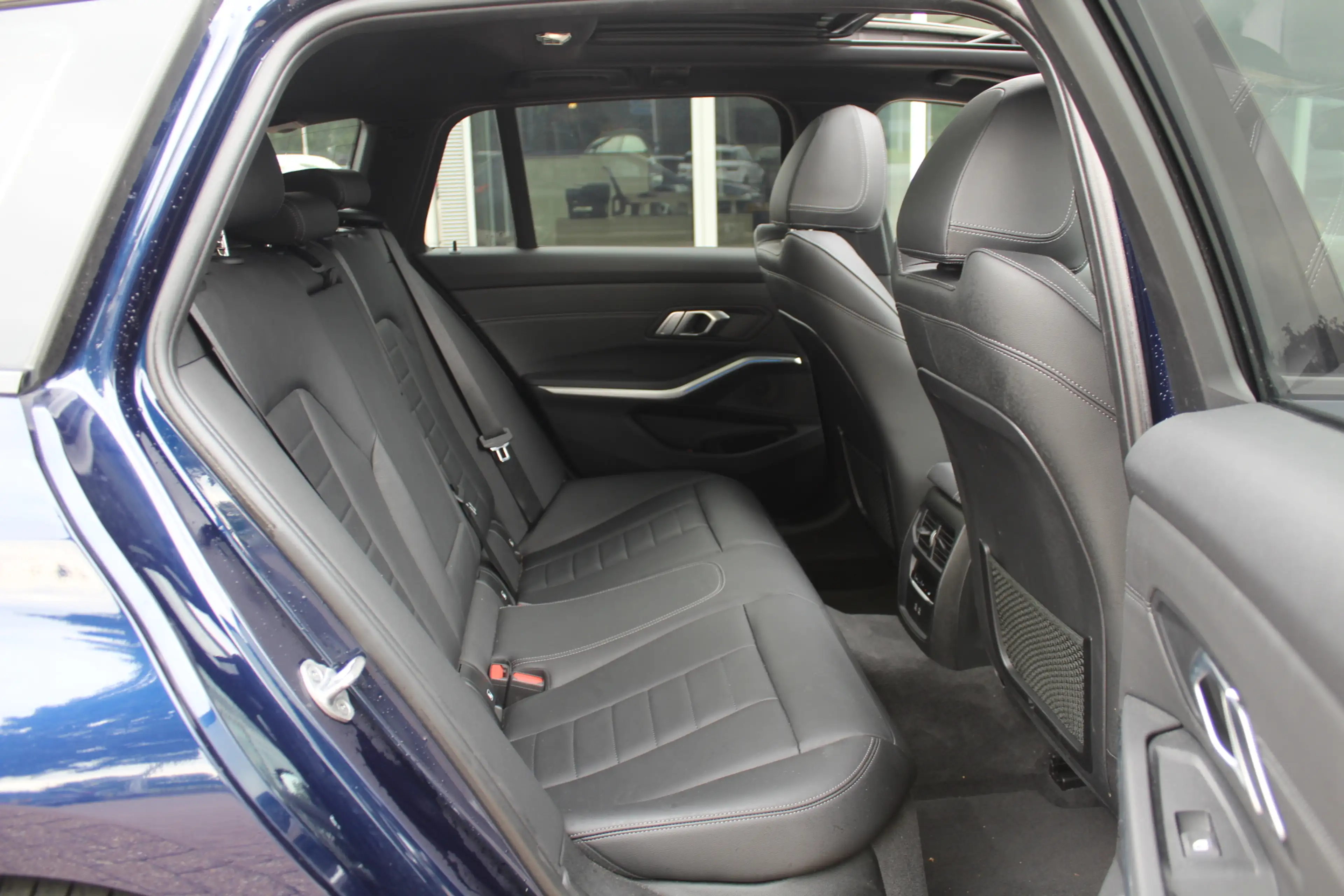 BMW 330 3-serie Touring 330e eDrive Edition / Trekhaak / P — photo 11