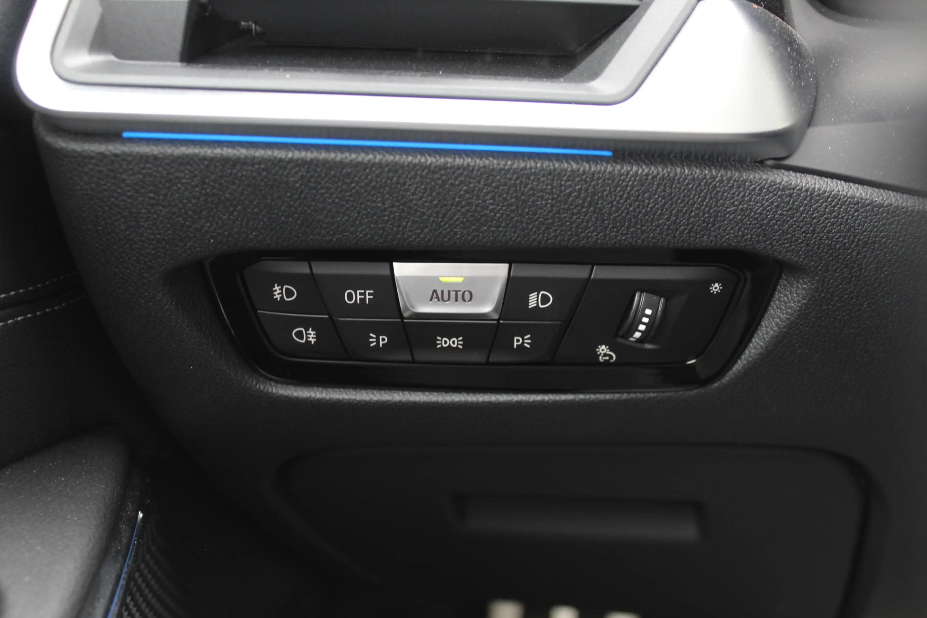 BMW 330 3-serie Touring 330e eDrive Edition / Trekhaak / P — photo 30