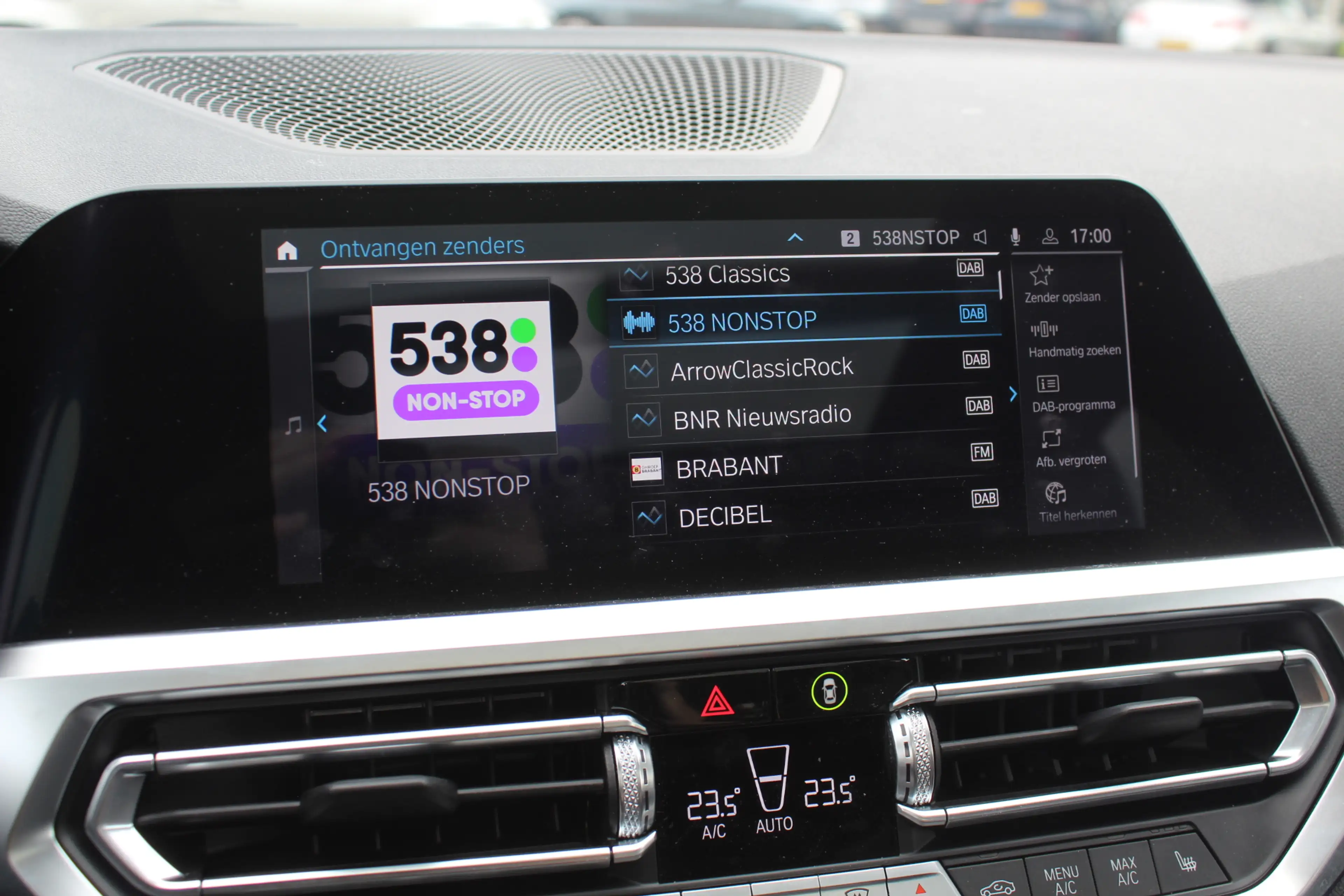 BMW 330 3-serie Touring 330e eDrive Edition / Trekhaak / P — photo 27