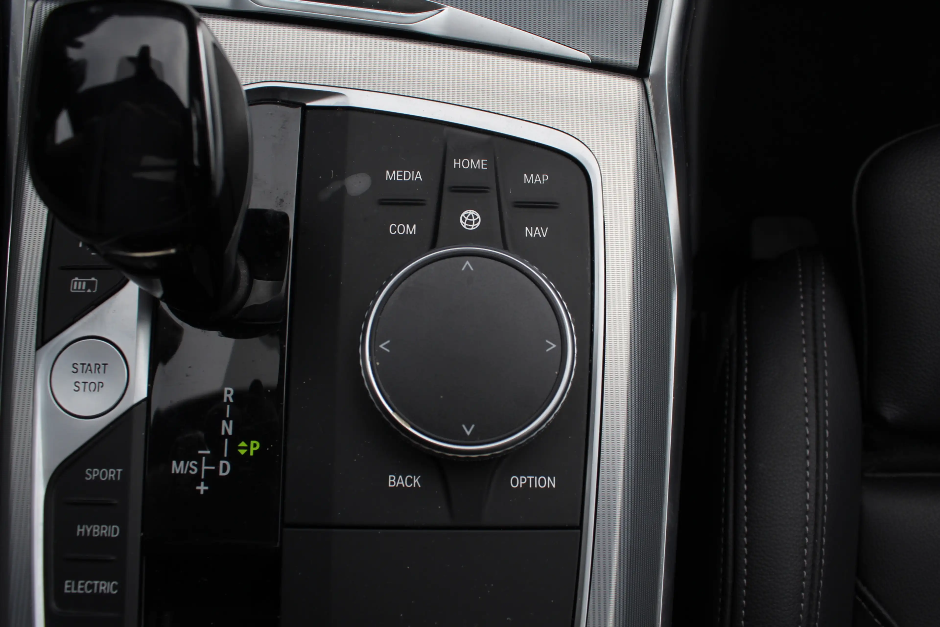 BMW 330 3-serie Touring 330e eDrive Edition / Trekhaak / P — photo 21