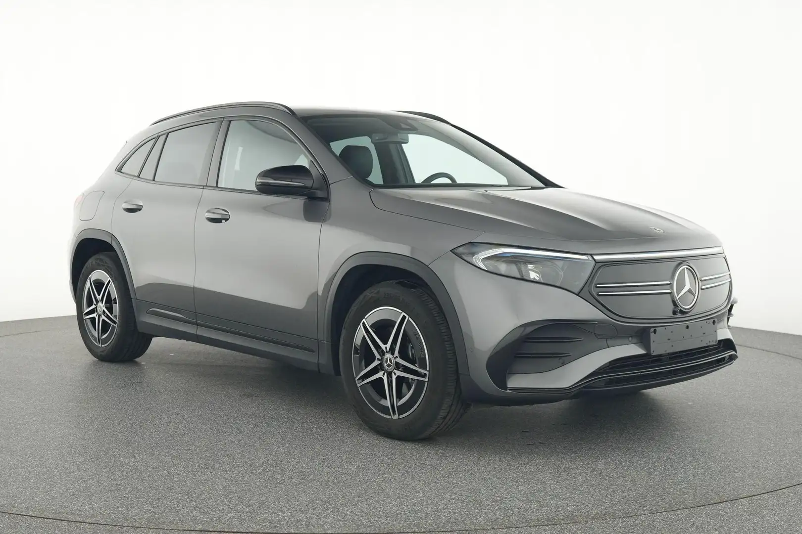 Mercedes-Benz EQA 250 AMG Line | Dodehoekassistent | Verwarmde Zetels | Grijs - 2