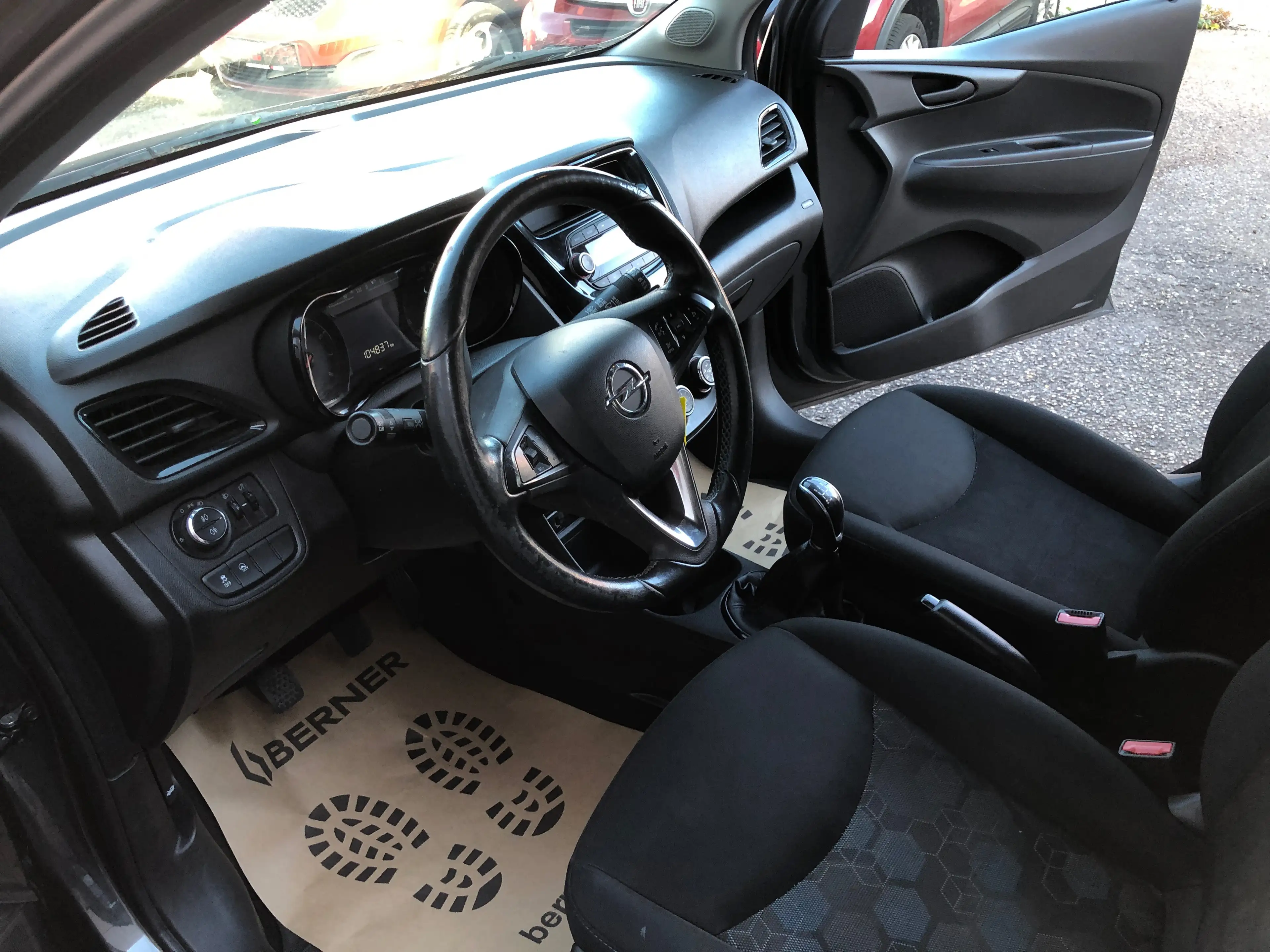 Opel Karl Karl 1,0  Rocks Eco-Paket #ABSOLUTER TOP ZUSTAND#PICKERL NEU#SITZHEIZUNG# — photo 11