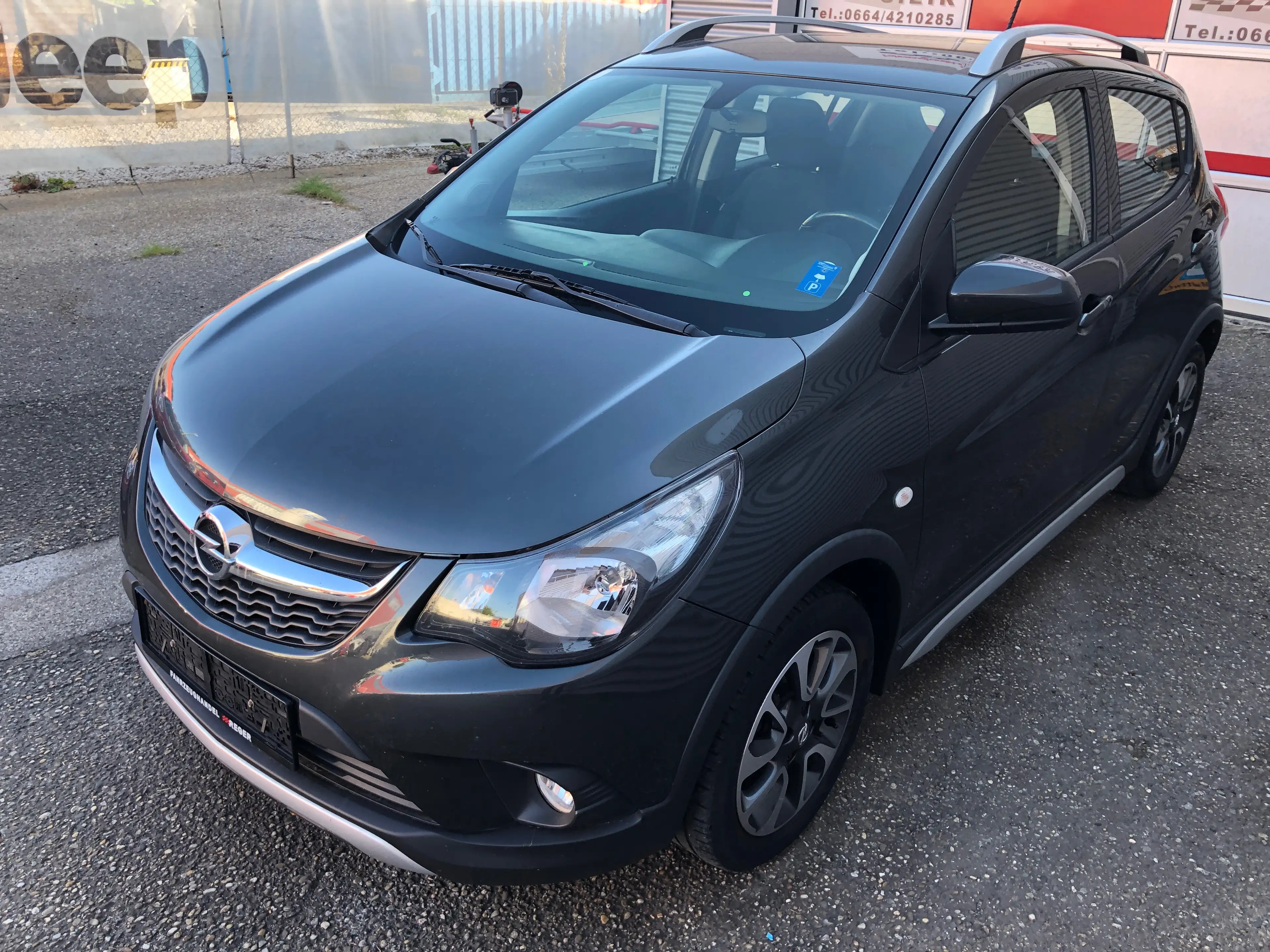 Opel Karl Karl 1,0  Rocks Eco-Paket #ABSOLUTER TOP ZUSTAND#PICKERL NEU#SITZHEIZUNG# — photo 4