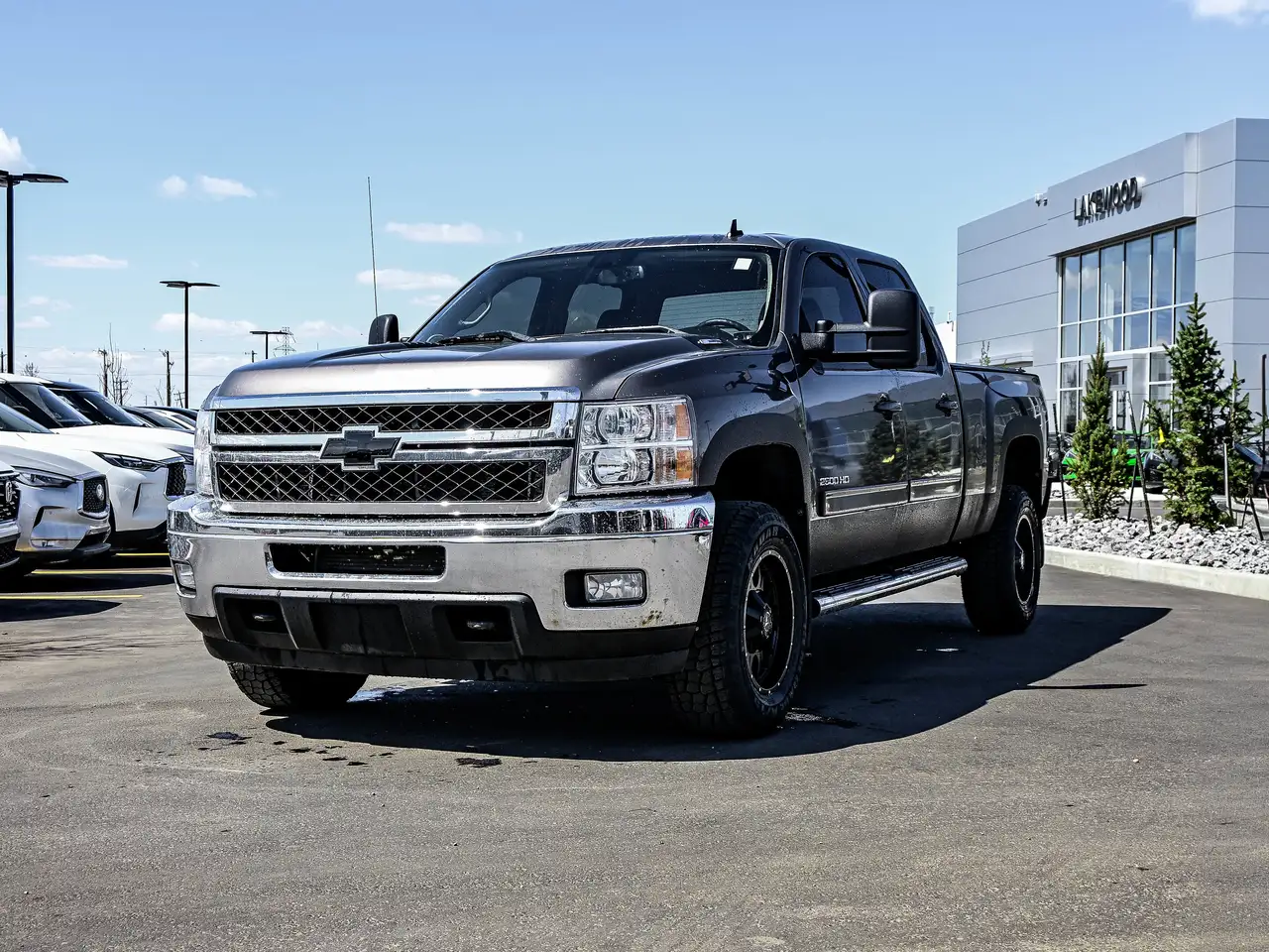 Chevrolet Silverado 2500 снимка Chevrolet Silverado 2500
