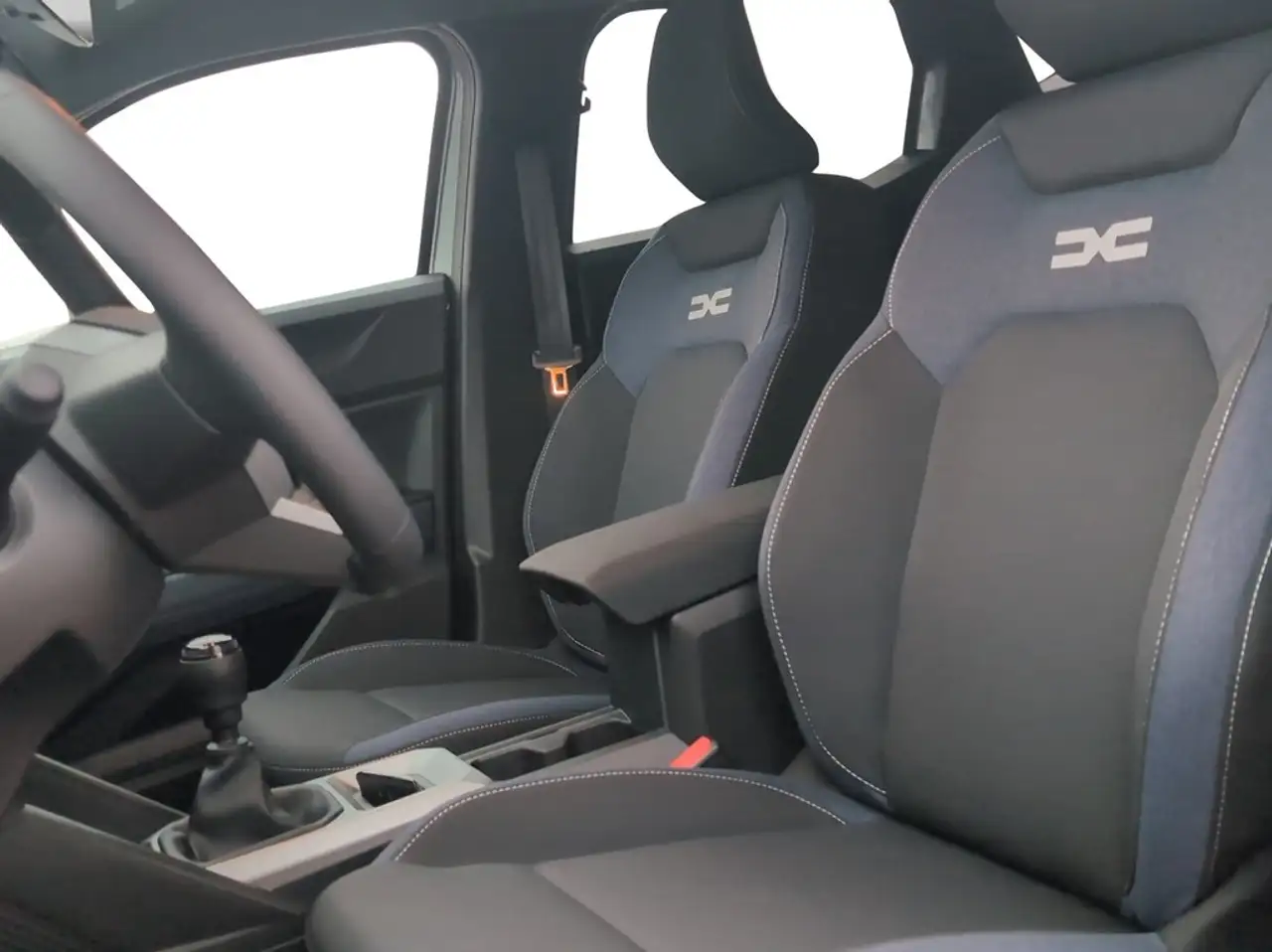 Dacia Duster 1.2 TCe 130 Journey VIRTUAL*SHZ*PDC*TEMP*KAMERA... 11