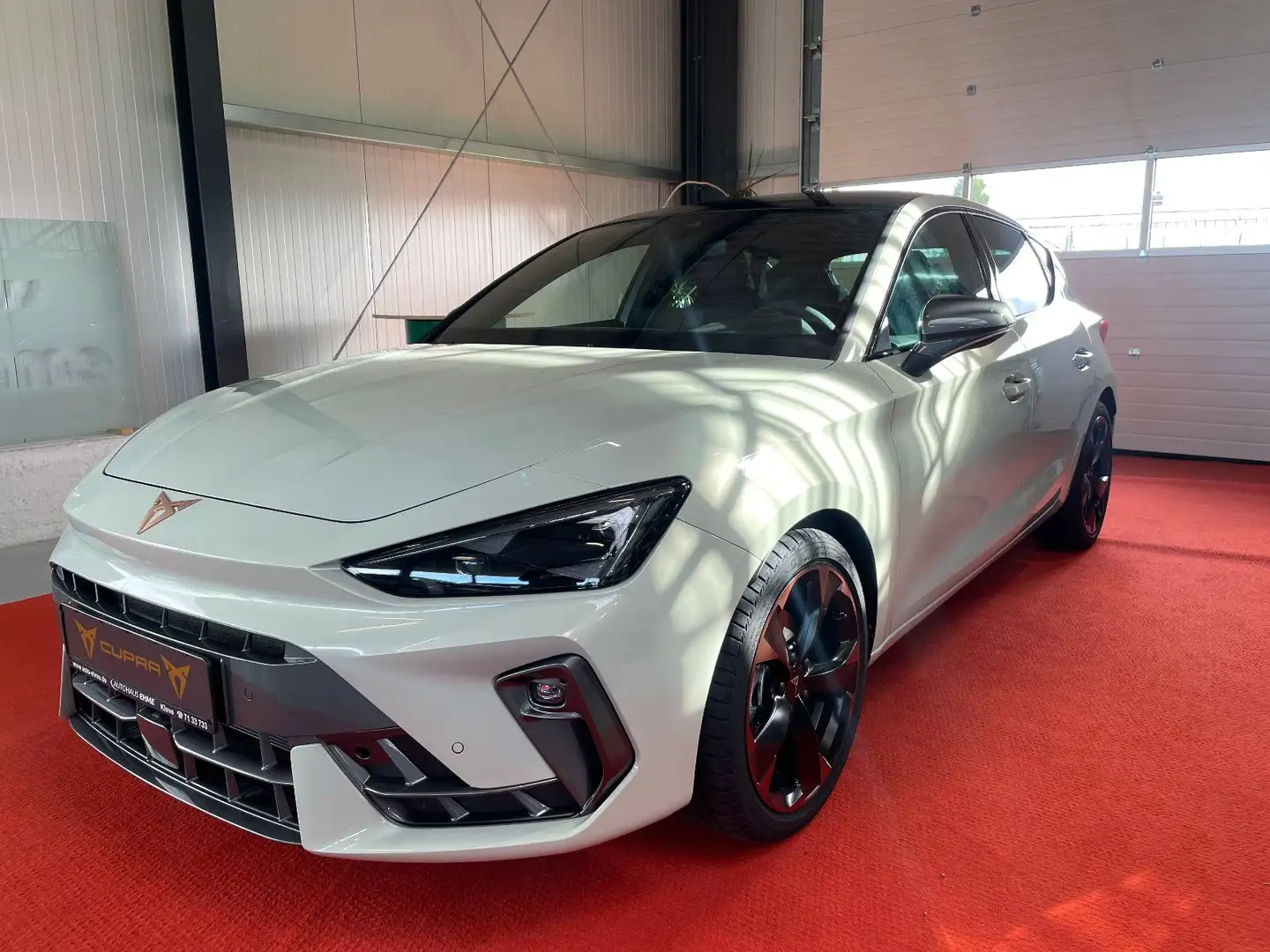 CUPRA Leon 1.5 eTSI  DSG *PANO*MATRIX*ACC*CAM*NAVI* Gris - 1