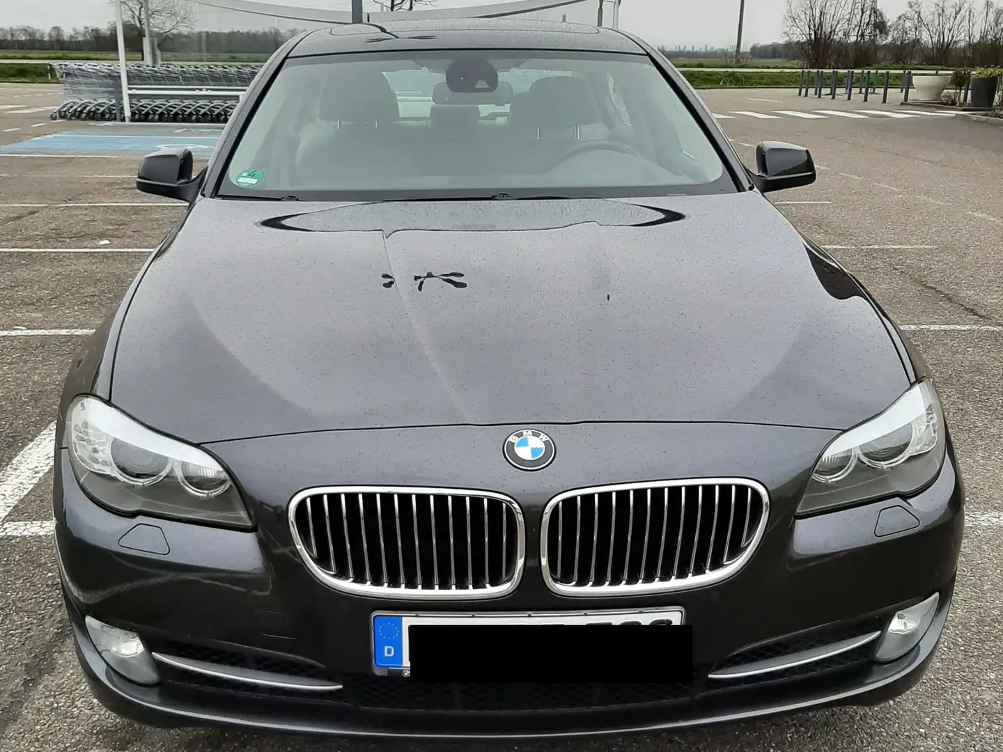 BMW 535 535i Aut.,HUD, siva - 2