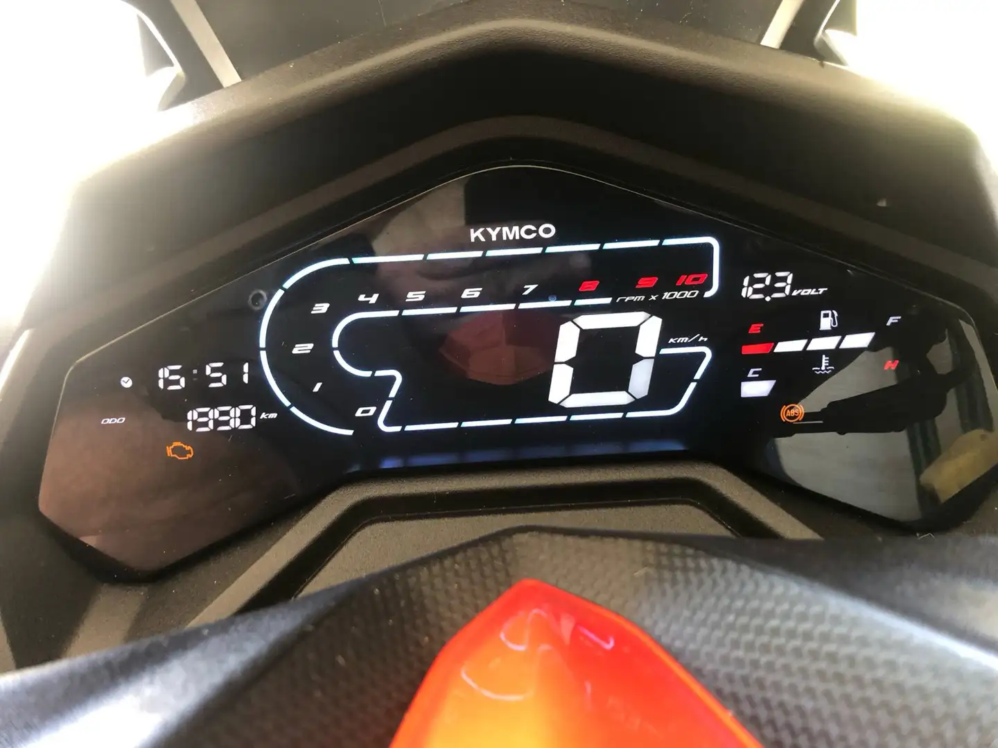 Kymco DTX 360 Piros - 2