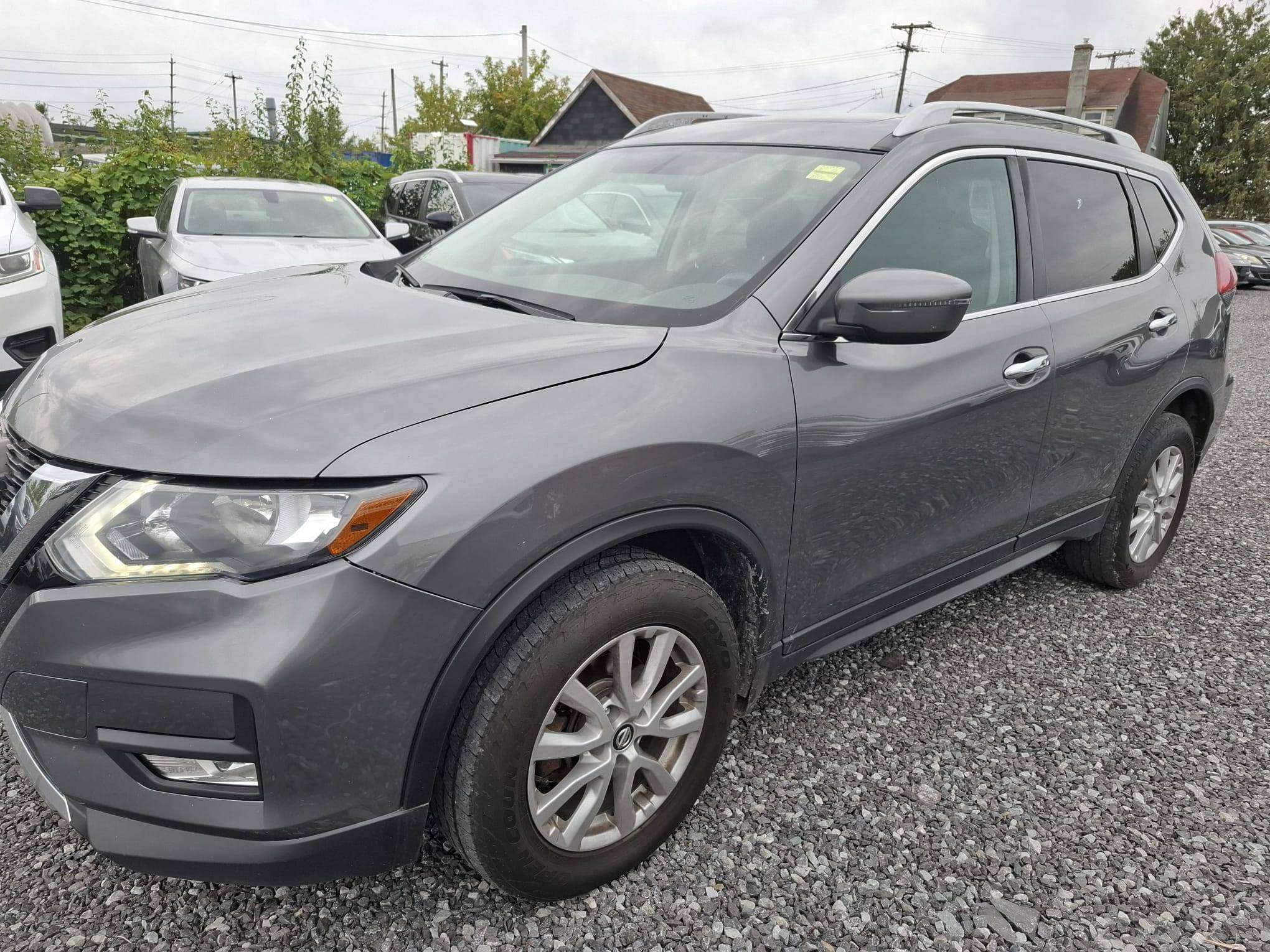 2017 Nissan Rogue SV AWD | Remote Start | Pano | Heated Seats | Cam — снимка 1