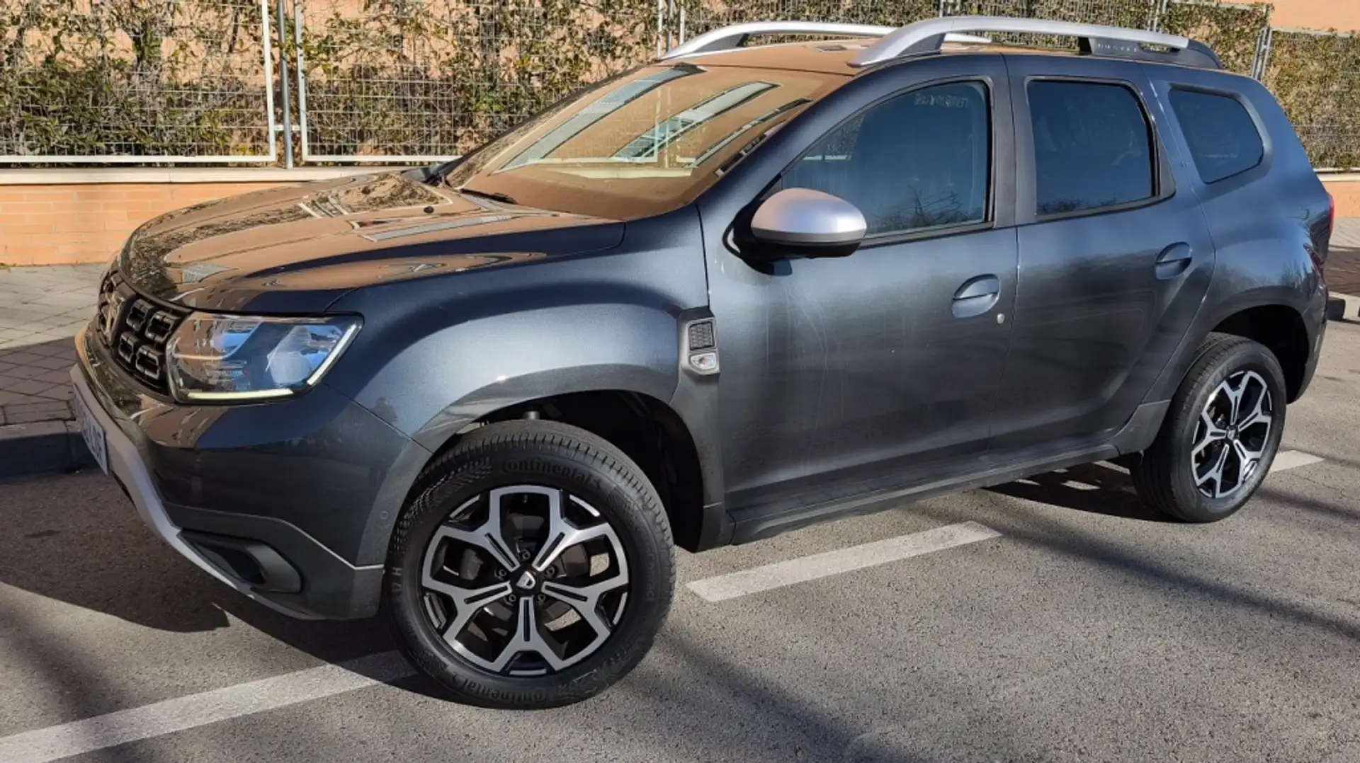 Dacia Duster TCE GPF Prestige 4x2 96kW Gris - 2