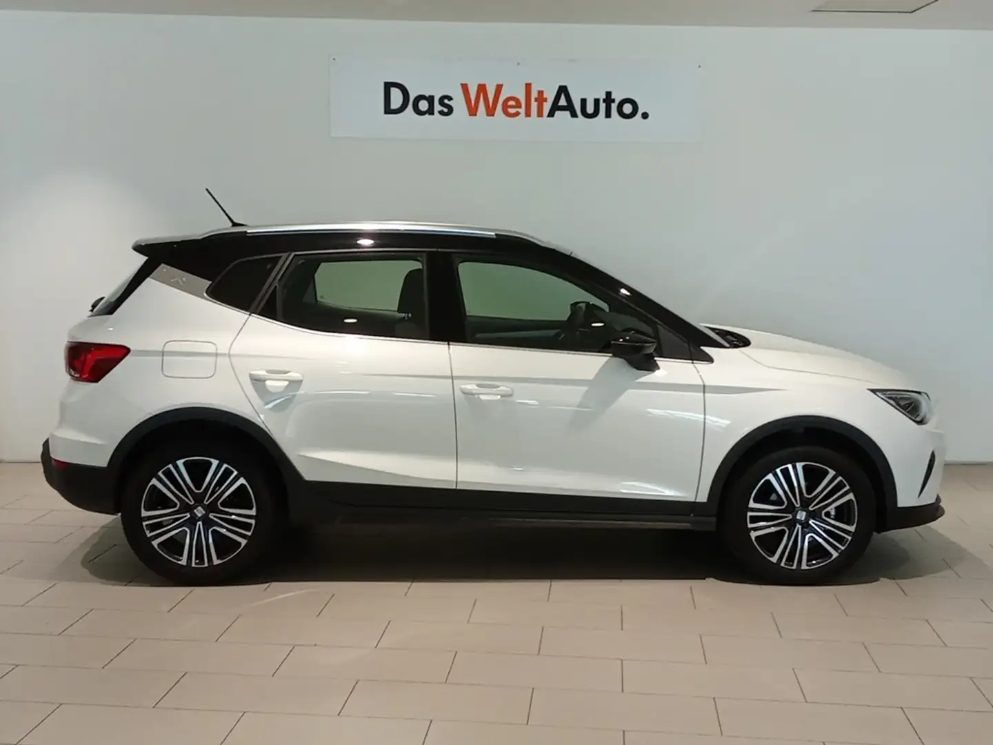 SEAT Arona 1.0 TSI S&S FR XM 110 Bianco - 2
