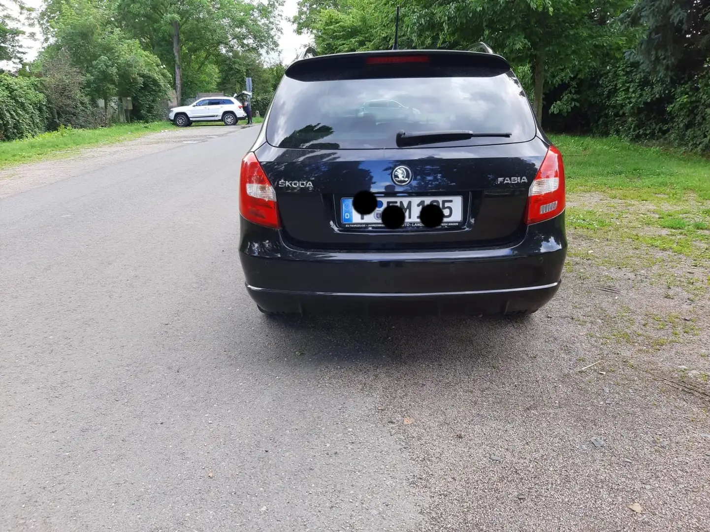 Skoda Fabia 1.2 TSI Combi MONTE CARLO Schwarz - 2