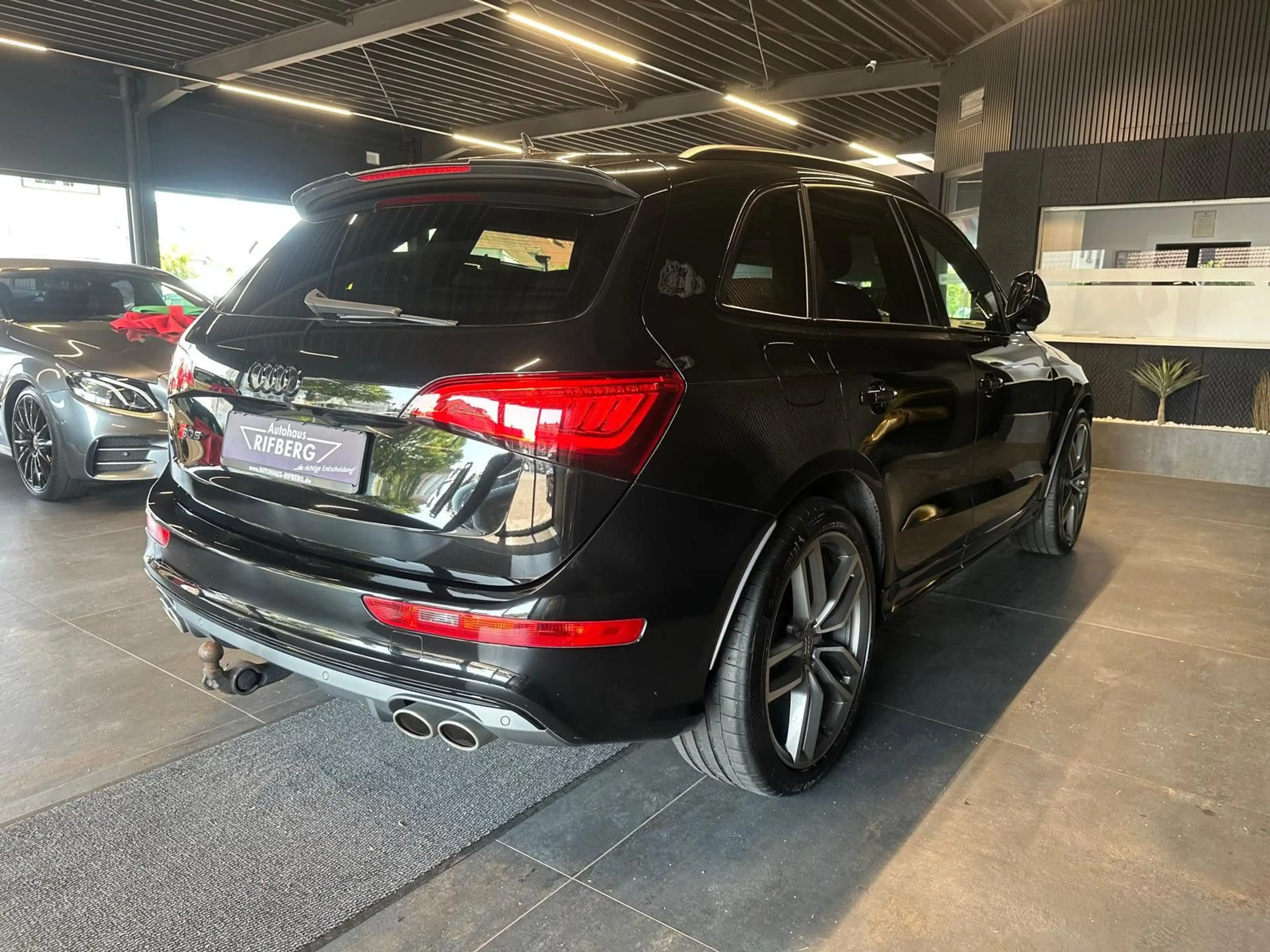 Audi SQ5 3.0 TDI Competition Quattro/PANO/21Z/AHK/B&O — photo 6