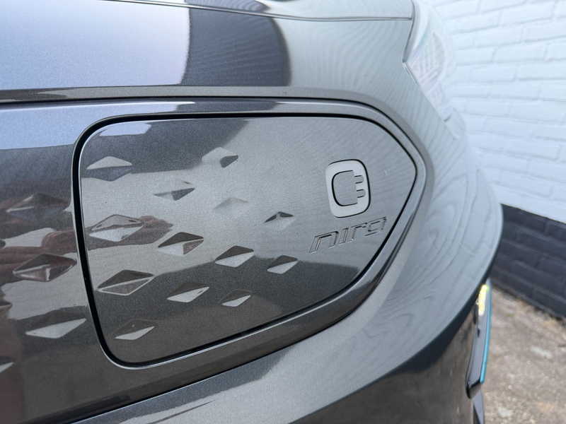 Kia e-Niro DynamicLine 64kWh l ACC l 3FASE l WARMTEPOMP! — photo 10