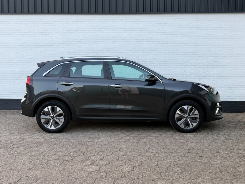Kia e-Niro DynamicLine 64kWh l ACC l 3FASE l WARMTEPOMP! — photo 6