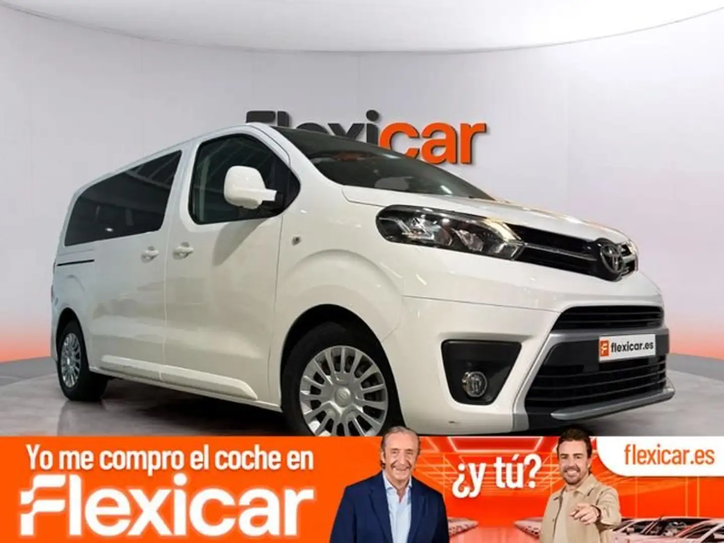 Toyota Proace 1.5D 96kW Family Active 9 PLAZAS ( 3+3+3 ) - 5P (2 Blanco - 1