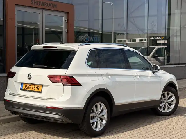 Volkswagen Tiguan view 16