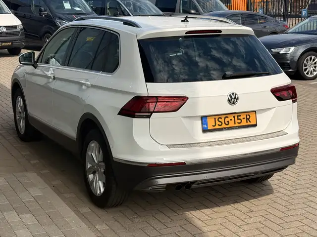 Volkswagen Tiguan view 15