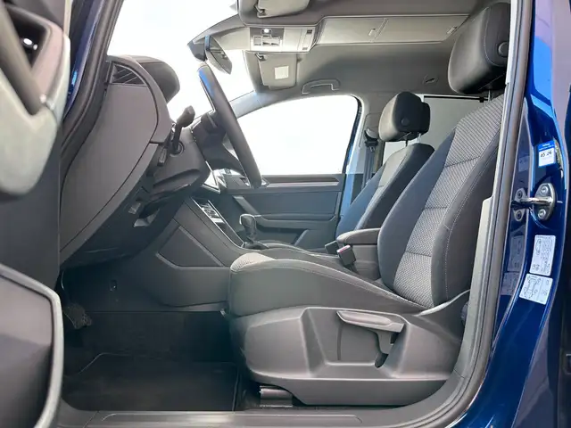 Volkswagen Touran view 14