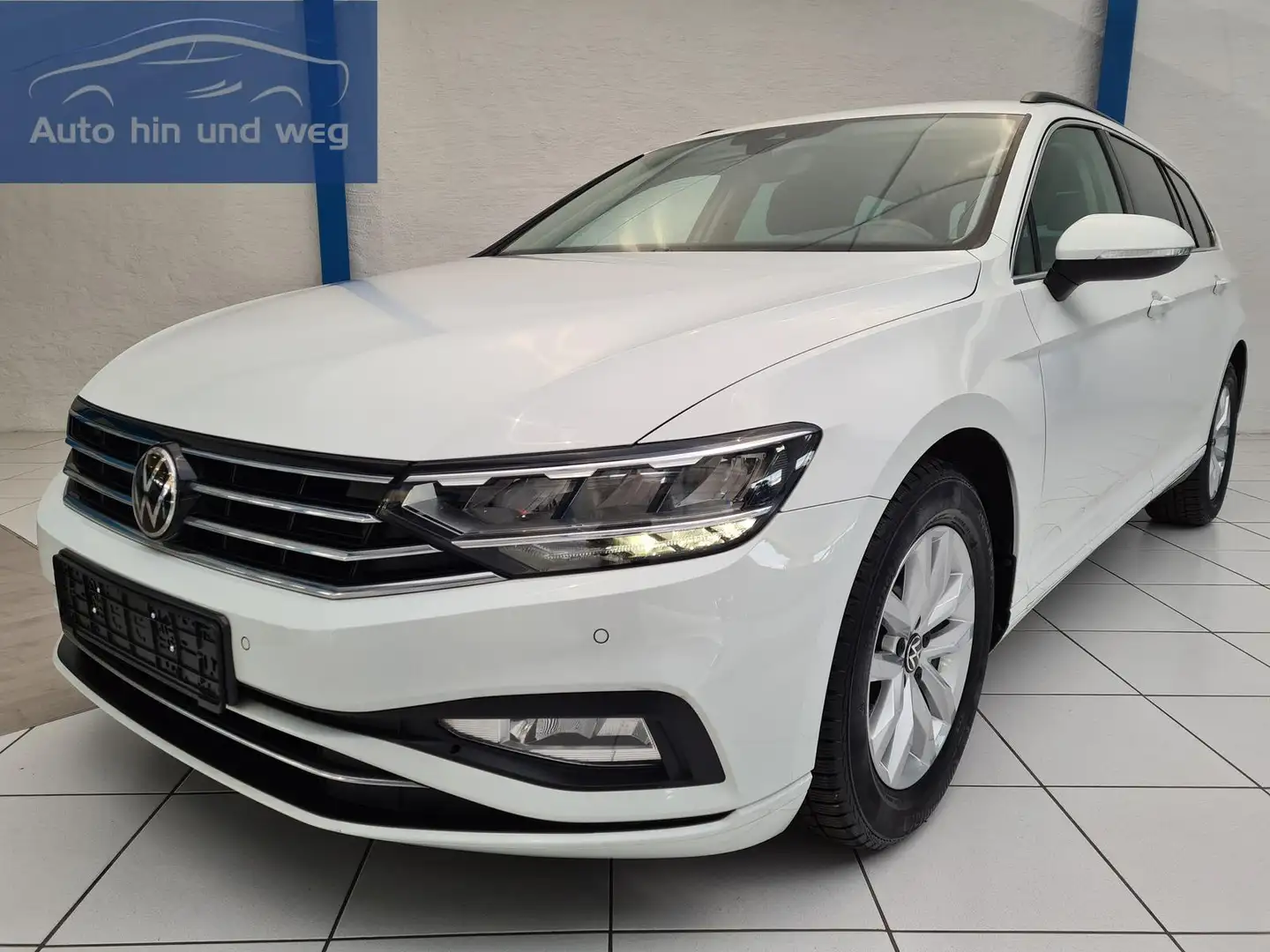 Volkswagen Passat Variant 2.0 TDI Business | AHK | LED Blanc - 1