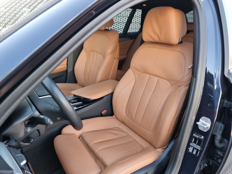 BMW 520 d Touring Panodach Leder Standh. — photo 9