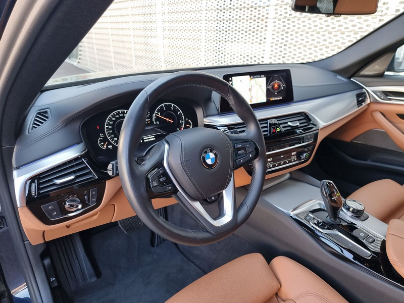 BMW 520 d Touring Panodach Leder Standh. — photo 11