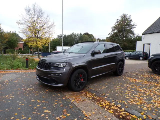 Jeep Grand Cherokee Grand Cherokee SRT Night 73.900km 39.990 BTW IN.