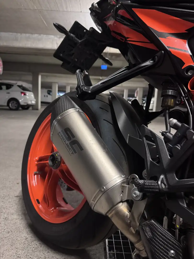 KTM 1290 Super Duke R EVO narančasta - 2