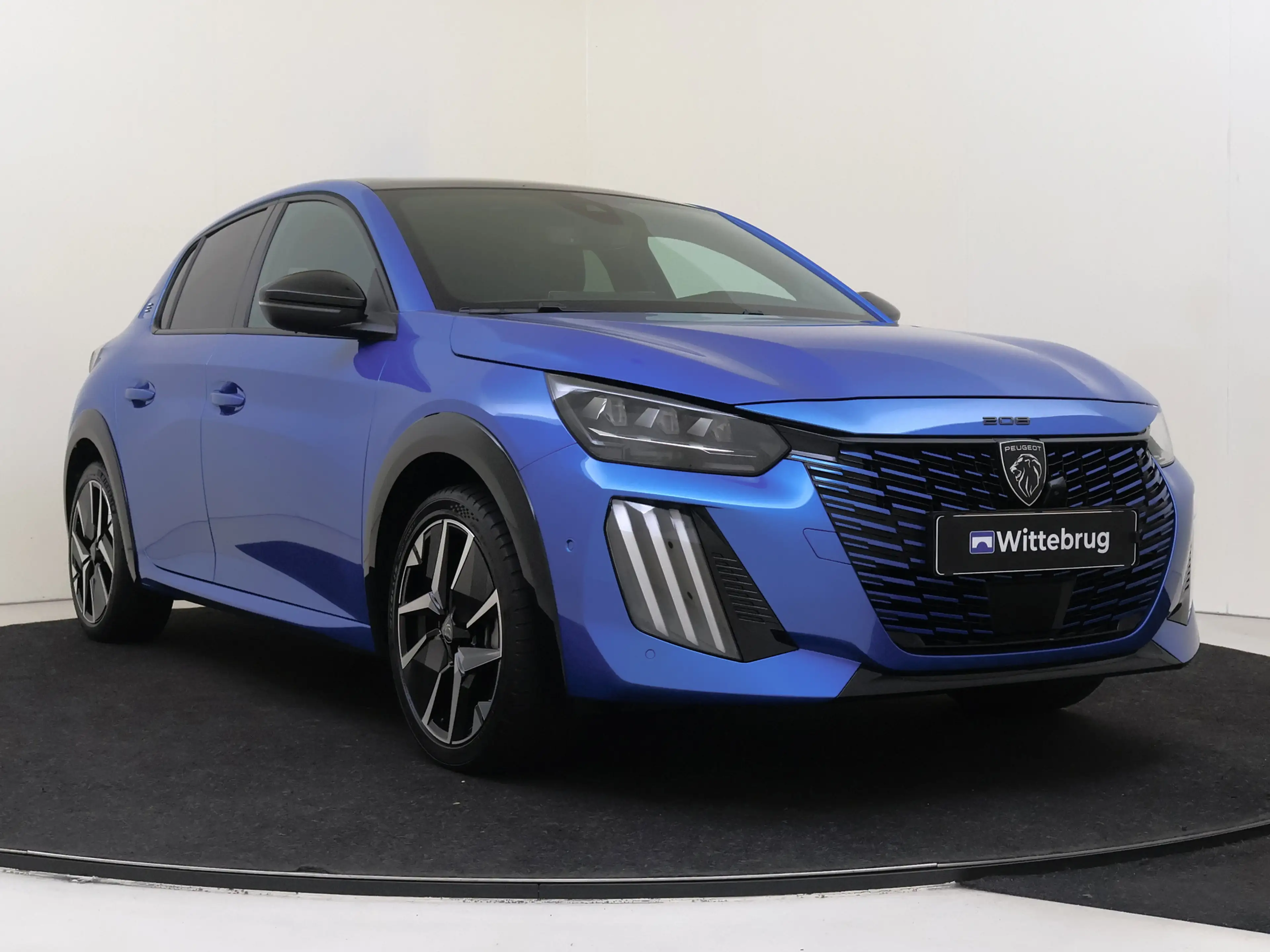Peugeot e-208 EV GT 51 kWh LONG RANGE PANORAMADAK + ALCANTARA — photo 4