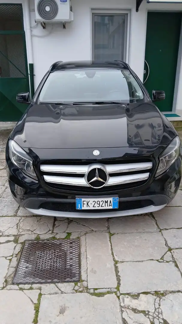 Mercedes-Benz GLA 180 GLA-X156 2017 d Executive Nero - 1