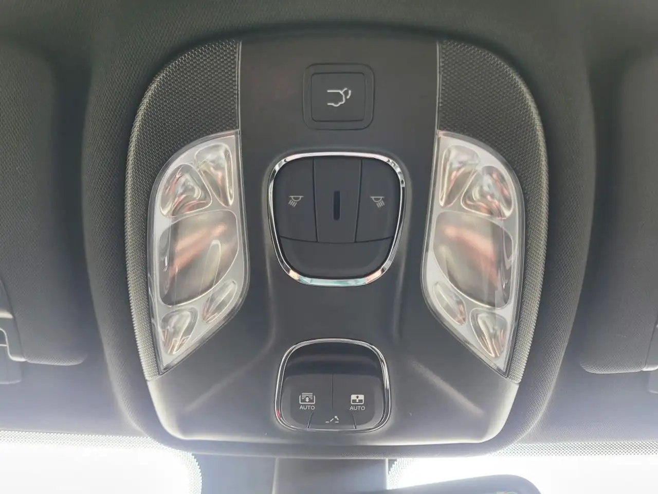 Jeep Compass снимка Jeep Compass
